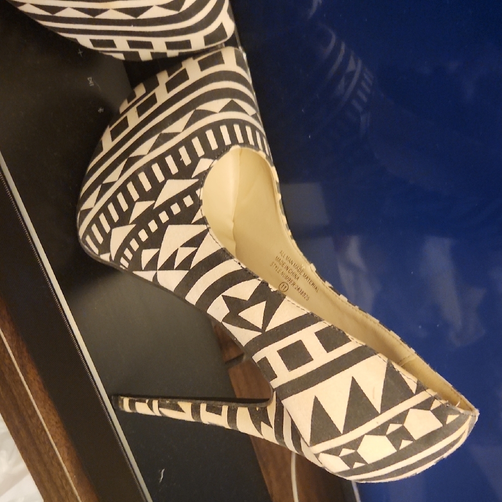 Black and Cream Geometric Women's Heels